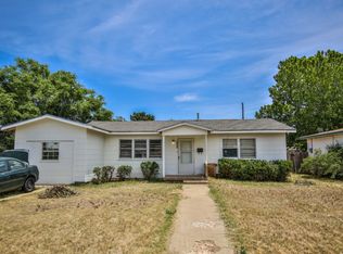 6113 Avenue R, Lubbock, TX 79412
