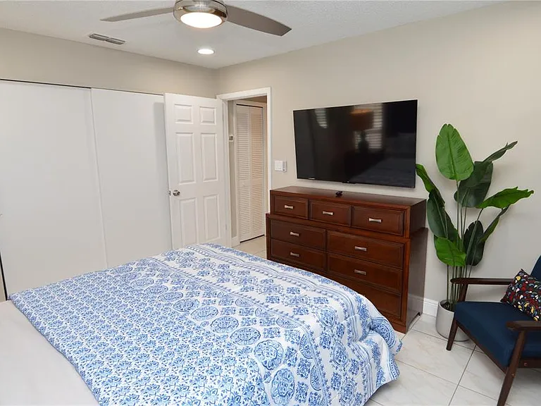 8752 Mallard Reserve Dr #203 — Photo 37