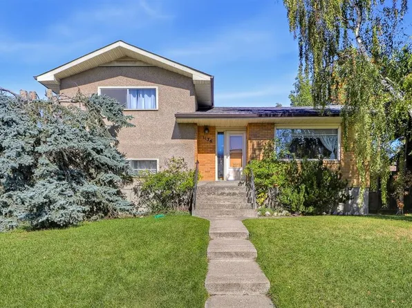 1136 S 19th Ave NW, Calgary, AB T2M 0Z9