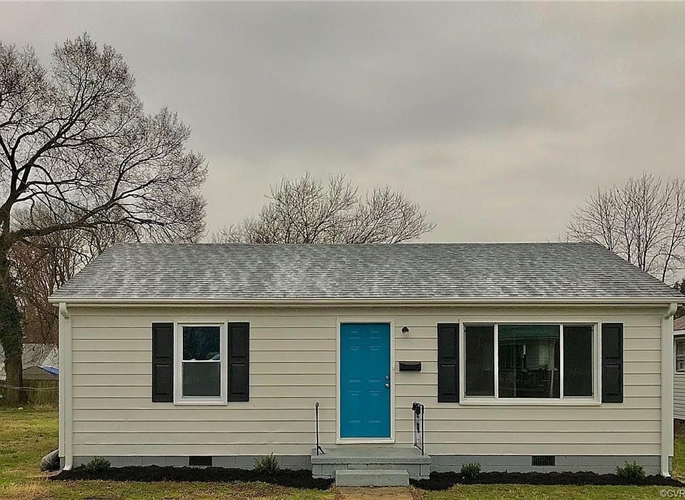 1st image of 111 N New Ave
