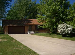 2619 Dutch Acres, Allegan, MI 49010