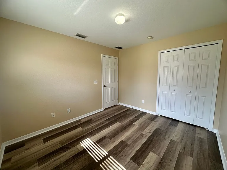 1137 NW Juanita Pl — Photo 14
