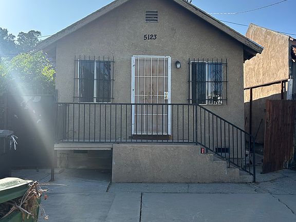 2nd image of 5123 Alhambra Ave