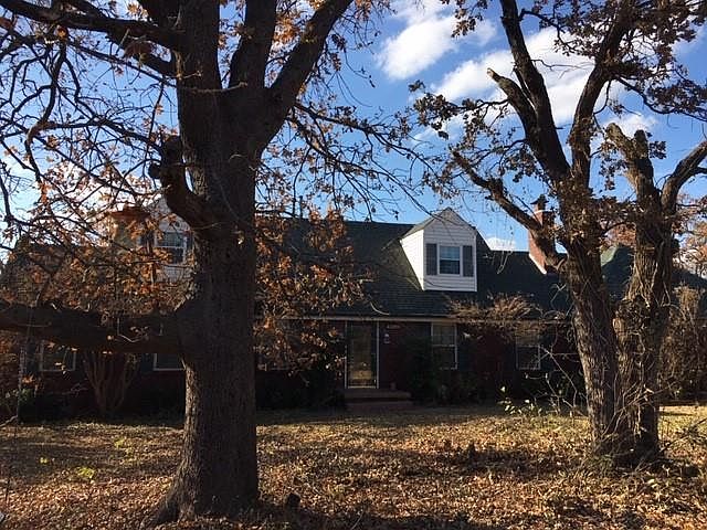 1st image of 4009 Starwood Ln