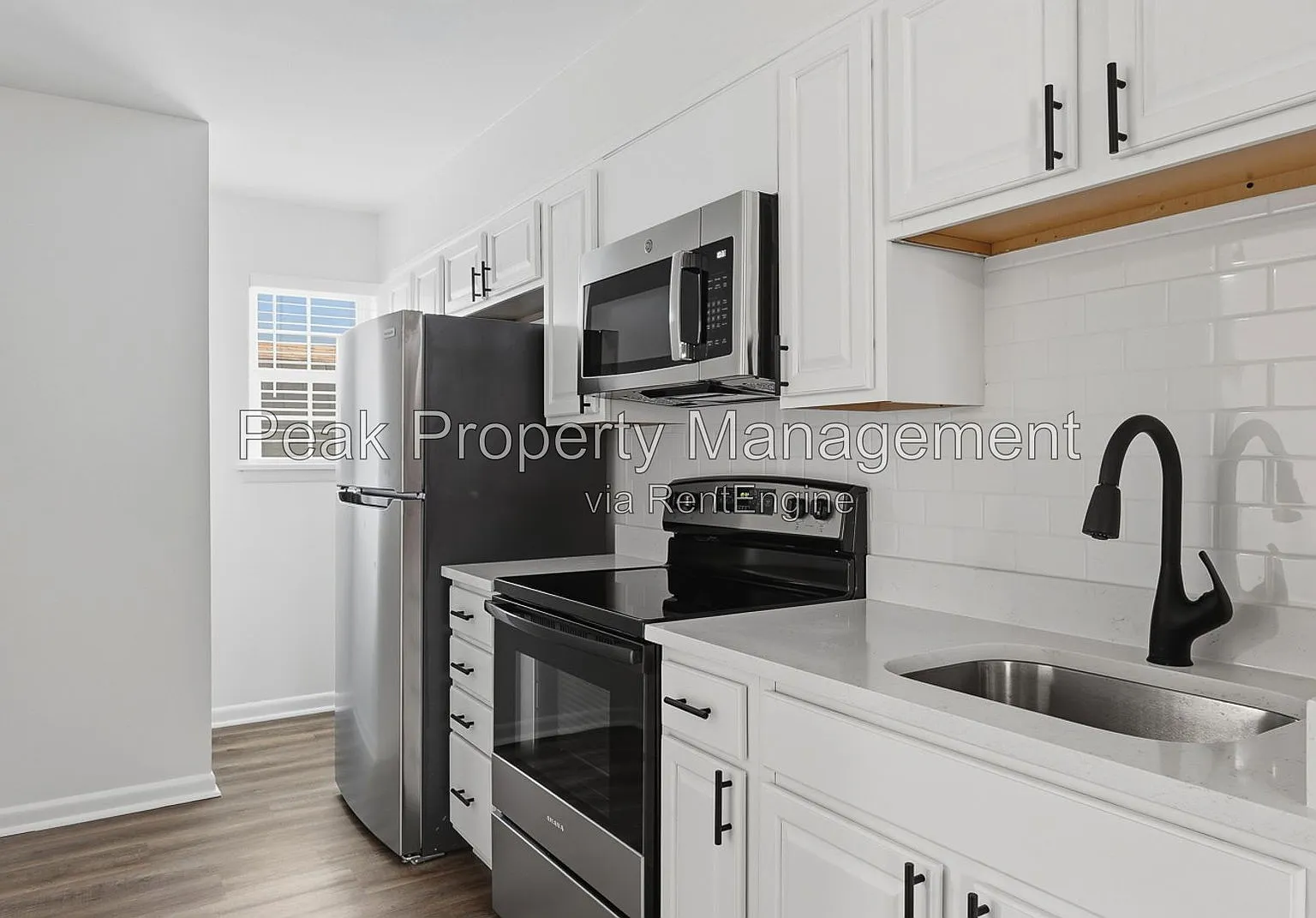 1 bed, 1.0 bath, 450 sqft, $1,495 — Photo 3