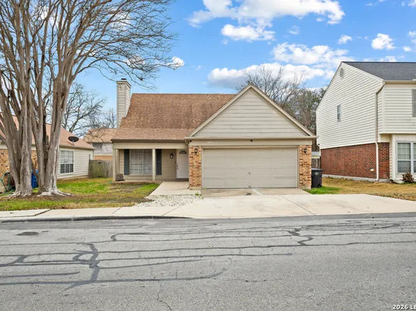 9135 Rue De Lis, San Antonio, TX 78250