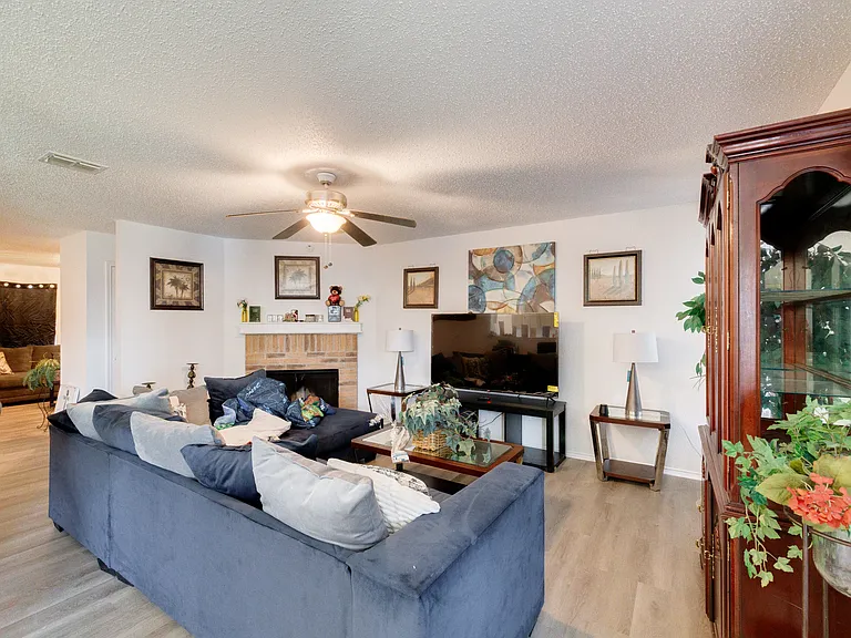 4260 Meadowknoll Dr — Photo 20