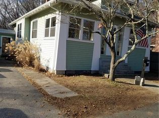 69 Benefit St, Warwick, RI 02886