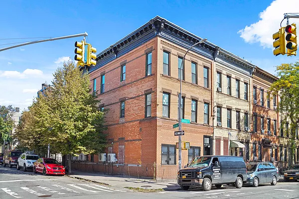 Rented by Crifasi Real Estate | media 49