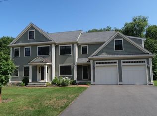 17 Redcoat Ln, Lexington, MA 02420