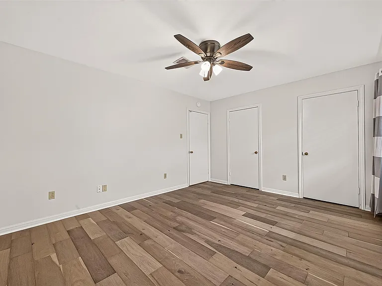 12411 Pinerock Ln — Photo 33