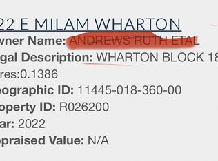 722 E Milam St, Wharton, TX 77488
