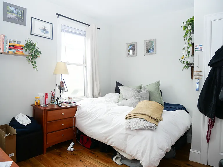 255 Paris St #2 — Photo 6