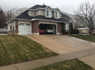 729 S Deer View Cir, Fruit Heights, UT 84037