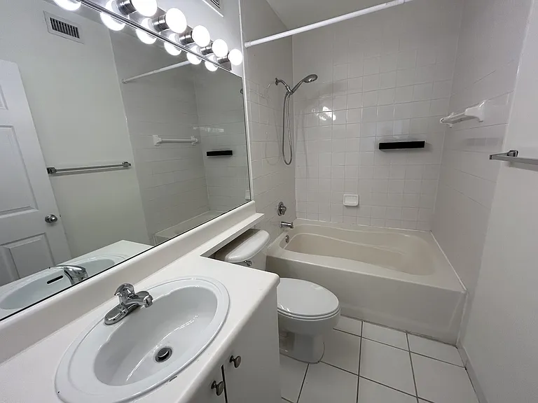 2360 E Preserve Way #305 — Photo 17