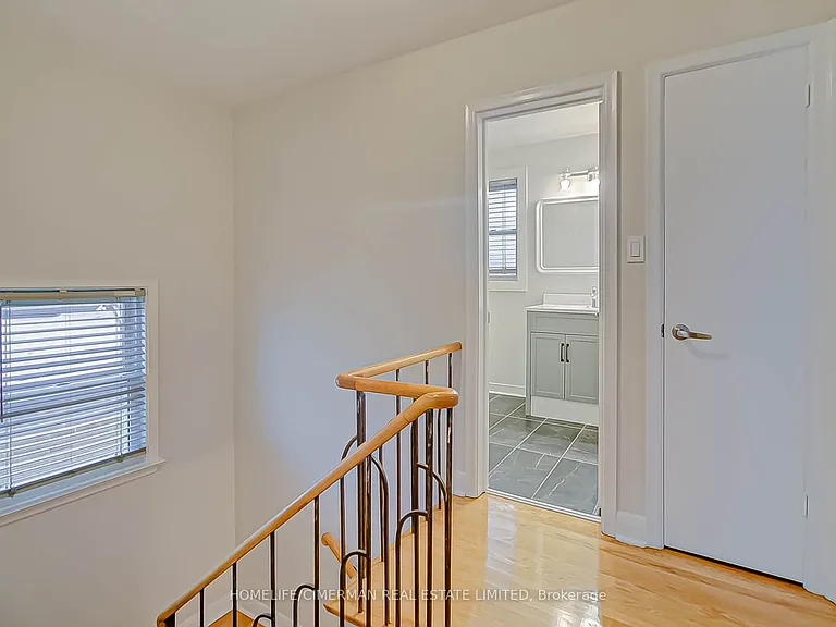 25 Sage Ave — Photo 11