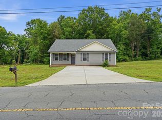 3221 Roberta Rd, Concord, NC 28027