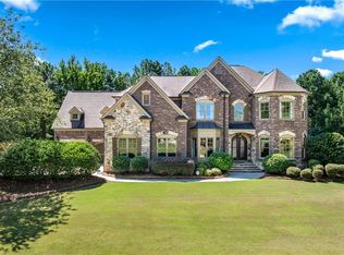 2457 Treehaven Dr, Snellville, GA 30078