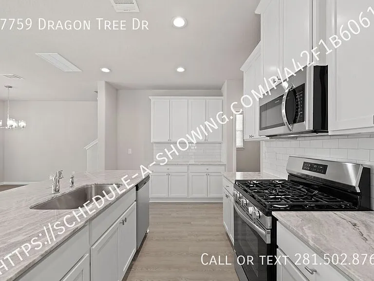 17759 Dragon Tree Dr — Photo 4