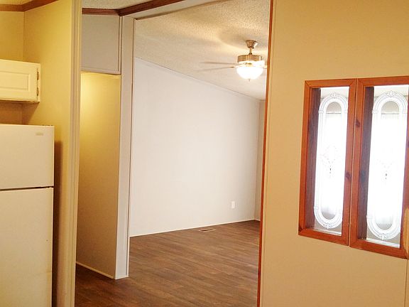 4th image of 11833 N Walrond Ave