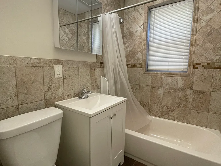 96 Washington Street — Photo 13