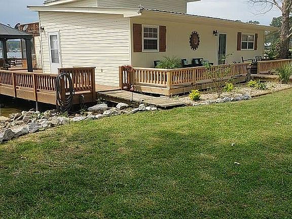 2nd image of 1558 Lake Eddins #1638