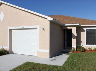 1304 SE 8th Ave, Cape Coral, FL 33990