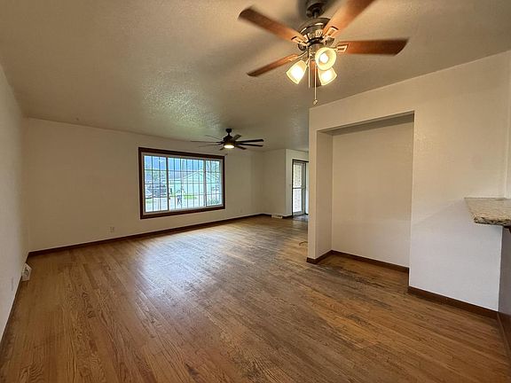5th image of 3420 Ivy LANE