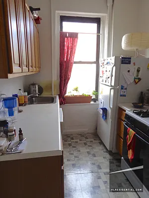 Rented by Highline Residential | media 8