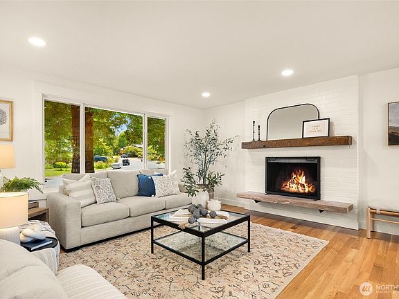 3rd image of 11117 157th Avenue NE