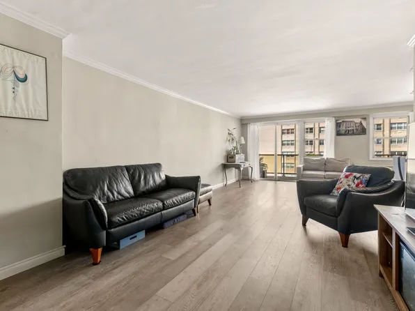 102-30 66th Road image 4 of 13