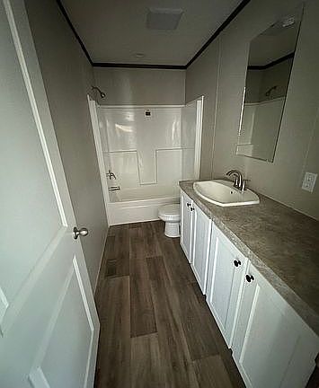 kids/guest bathroom