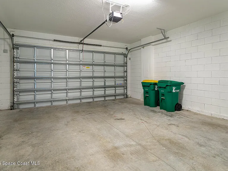 1800 Noel Pl #103 — Photo 24