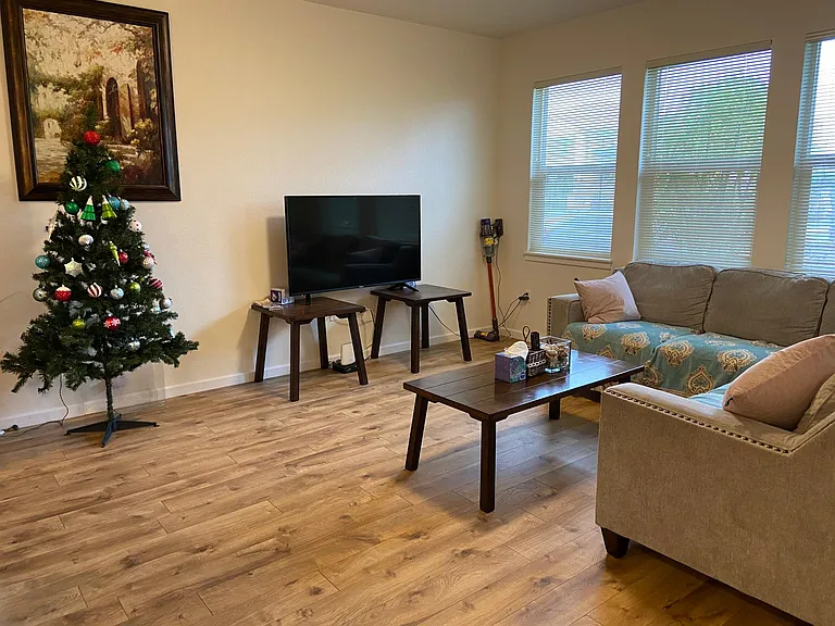 550 Kamaaha Ave #505 — Photo 5