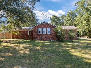 2371 Cooley Ford Rd, Tennessee Ridge, TN 37178