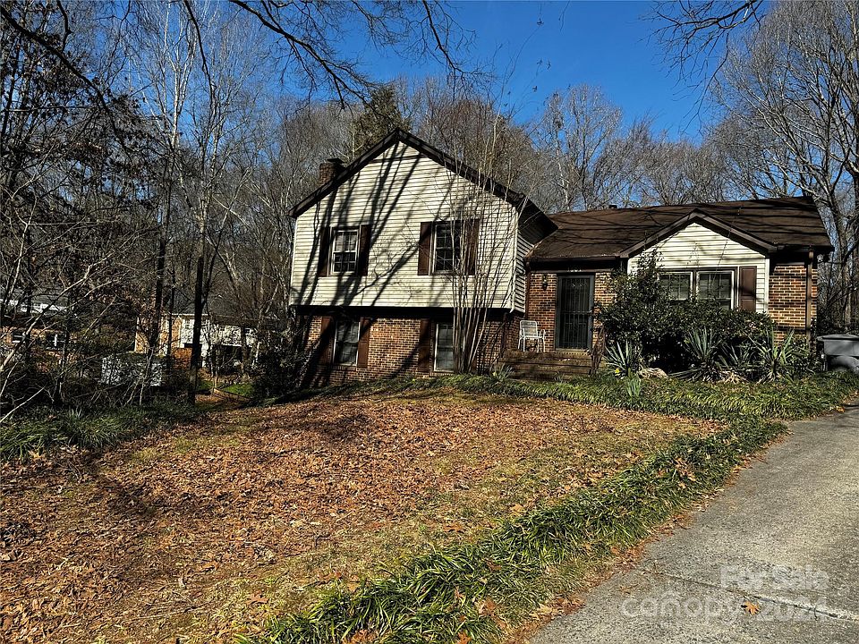 1st image of 3601 Woody Grove Ln #11
