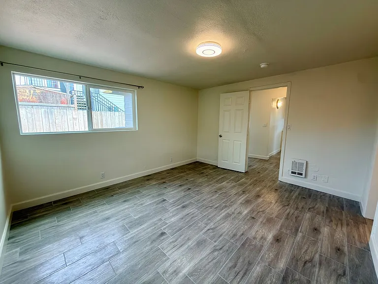 523 N Citrus Ave — Photo 21