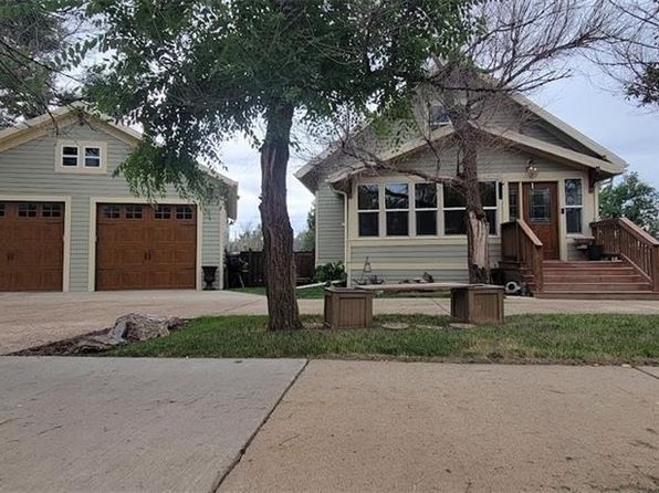 404 E Montana Ave, Baker, MT 59313