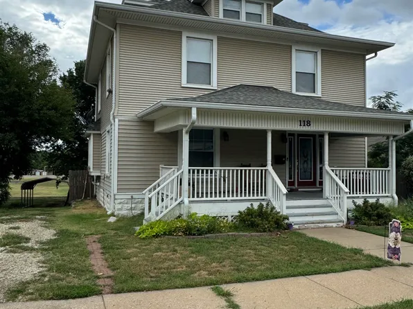 118 N G St, Wellington, KS 67152