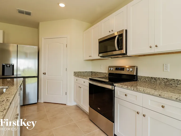 4071 Alissa Ln — Photo 7