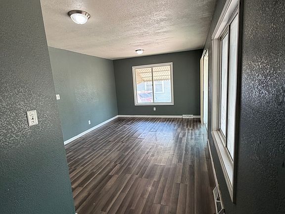 5th image of 316 W Crawford St