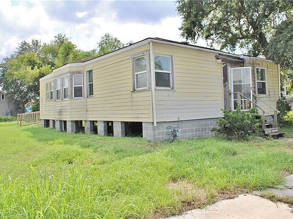 3rd image of 4675 Dodt Ave