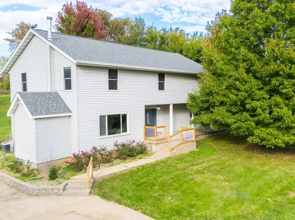 16221 W Sommerfield Rd, Trivoli, IL 61569