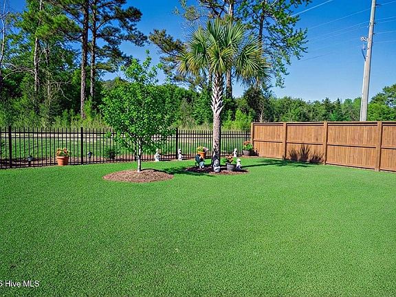 4th image of 205 Ocean Pointe Boulevard SE #0101