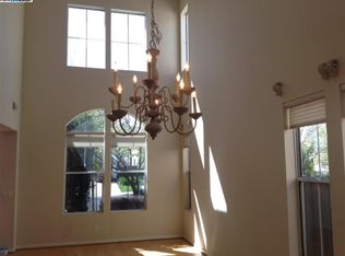 30256 Oakbrook Rd, Hayward, CA 94544