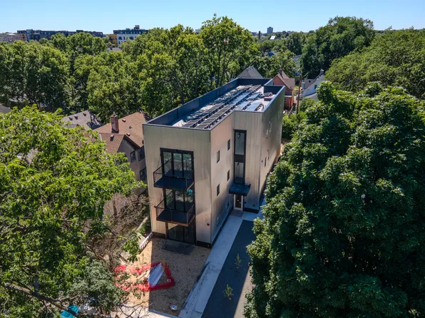 2716 Grand Ave S, Minneapolis, MN