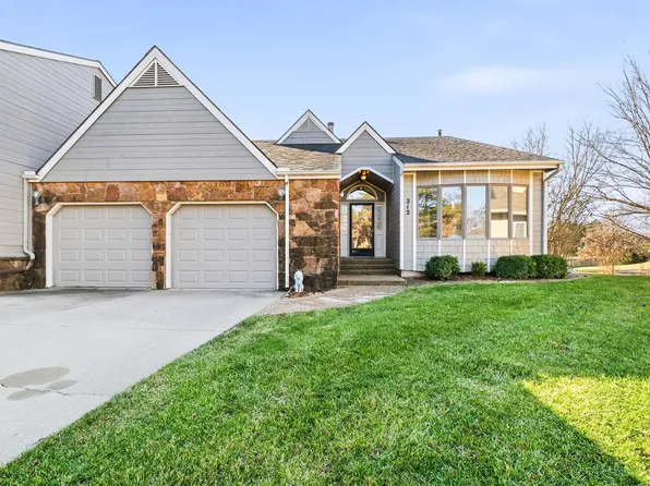 909 N Maize Rd Unit 212, Wichita, KS 67212