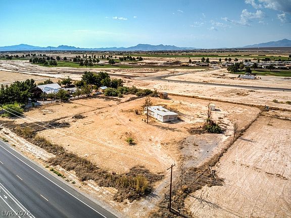 2nd image of 4650 Manse Rd