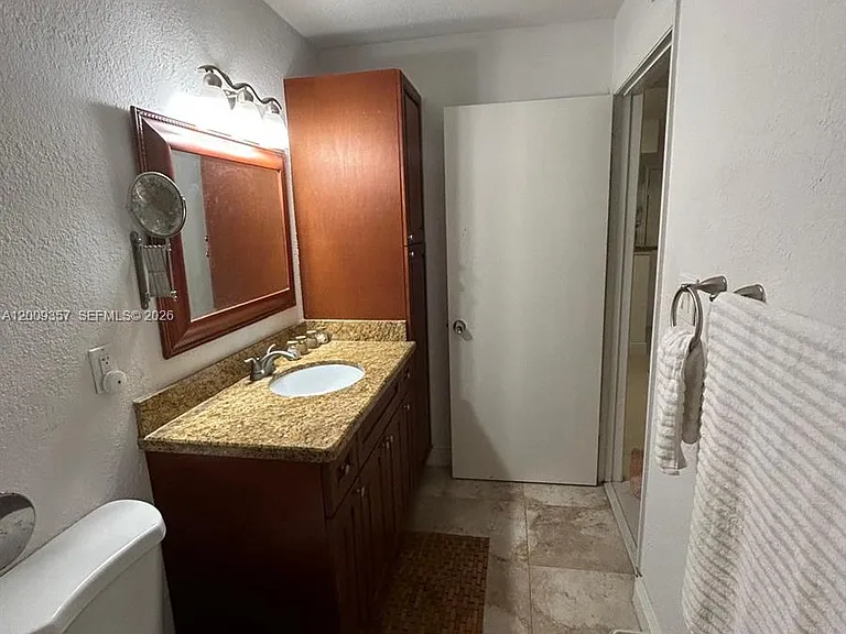 15551 SW 104th Ter #814 — Photo 21