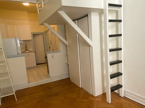 165 West 71st Street image 1 of 17